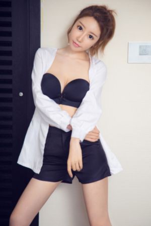 丝袜美女在线观看_BD在线播放观看