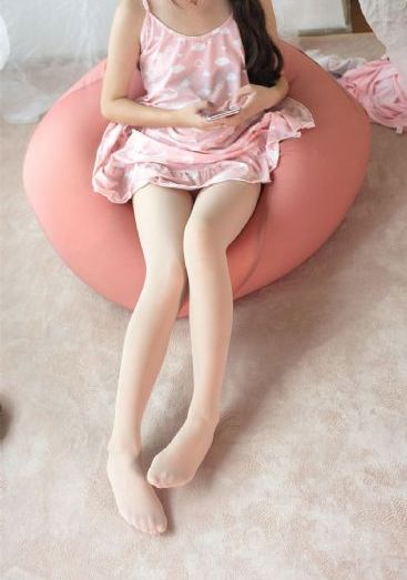 国产婬语交换乱婬毛片_国产剧在线手机播放
