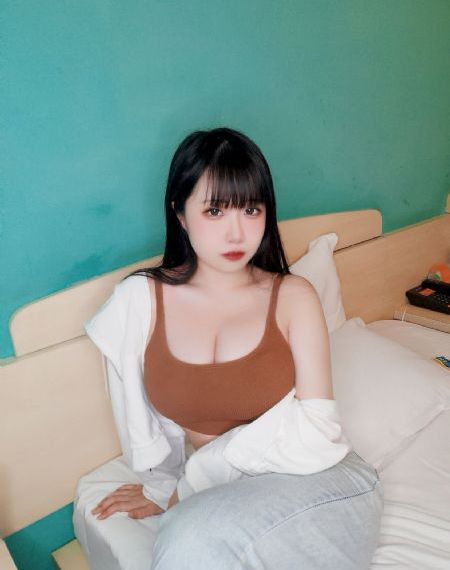 台湾成人免费视频_BD英语高清视频观看