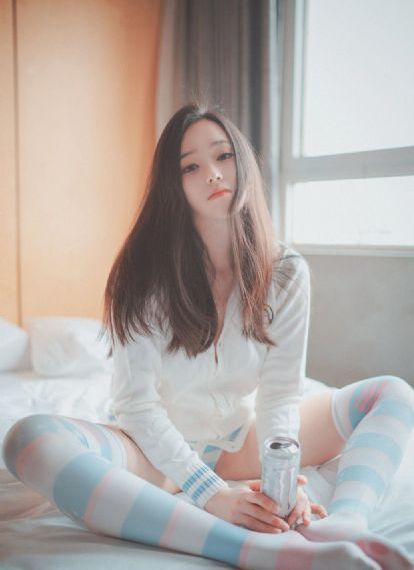亚洲一区二区三区四区在线_剧情片免费观看