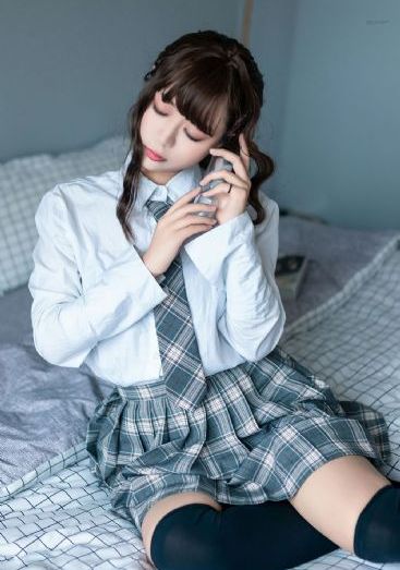 欧美日韩国产二四区互吃_720电影免费在线